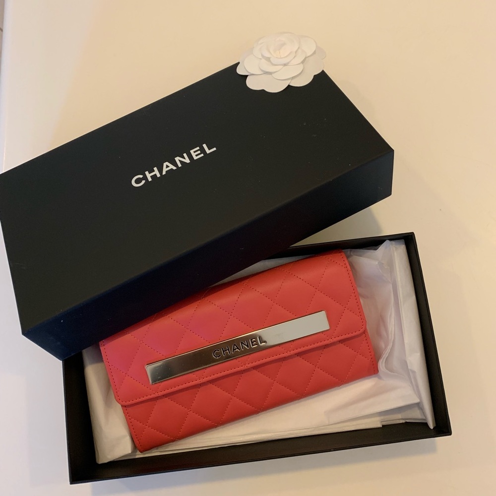 Chanel wallet - Picture 2 of 5